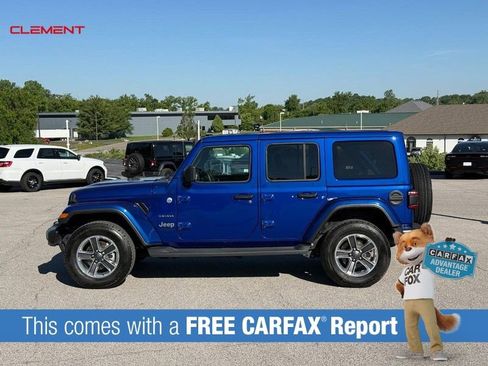Used 2018 Jeep Wrangler Unlimited Sahara w/ Safety Group AWD/4WD image 2