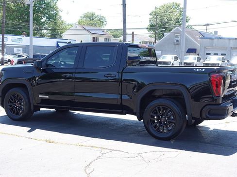 Used 2024 GMC Sierra 1500 Elevation AWD/4WD image 2