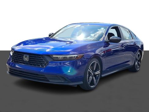 Certified 2023 Honda Accord Sport image 3