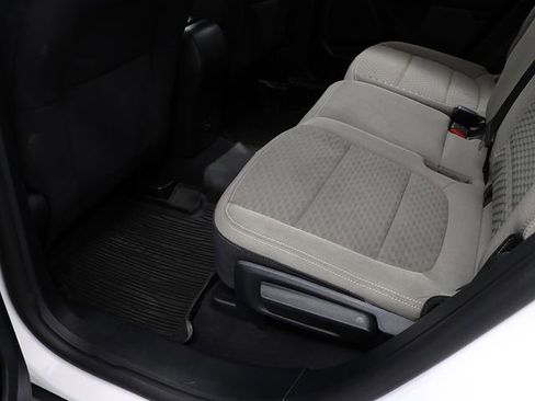 Used 2021 Ford Escape SE image 24