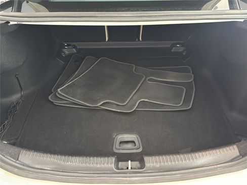 Used 2025 Mercedes-Benz C 300 4MATIC Sedan image 19