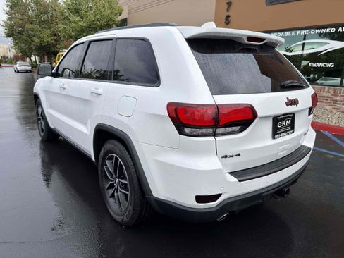 Used 2018 Jeep Grand Cherokee Trailhawk image 14