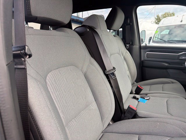 Used 2022 RAM 1500 Big Horn AWD/4WD image 10