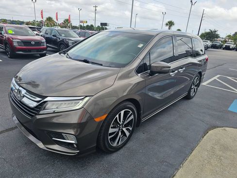 Used 2019 Honda Odyssey Elite image 1