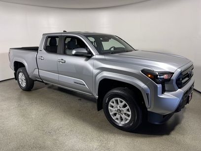 New 2025 Toyota Tacoma SR5