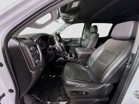 Used 2020 Chevrolet Silverado 1500 LTZ w/ LTZ Convenience Package AWD/4WD image 21