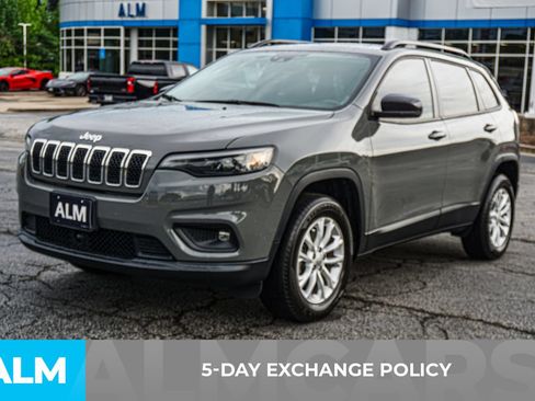 Used 2022 Jeep Cherokee Latitude Lux w/ Sun & Sound Group AWD/4WD image 4