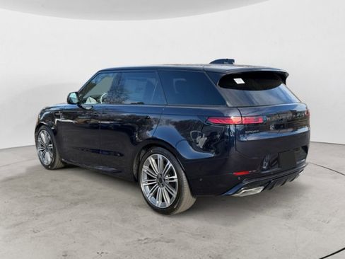 New 2026 Land Rover Range Rover Sport Dynamic SE image 6