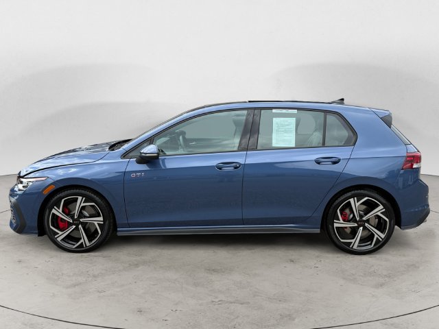 Used 2026 Volkswagen GTI SE FWD image 8
