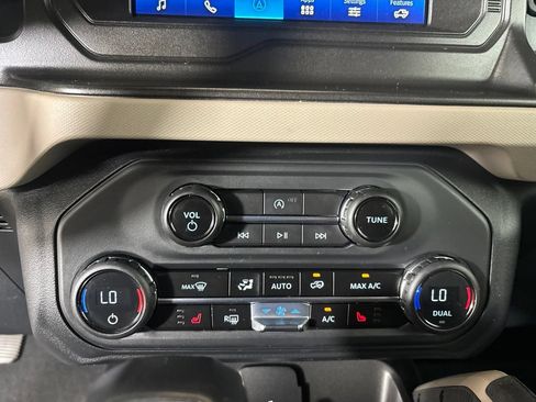 Used 2023 Ford Bronco Big Bend AWD/4WD image 19