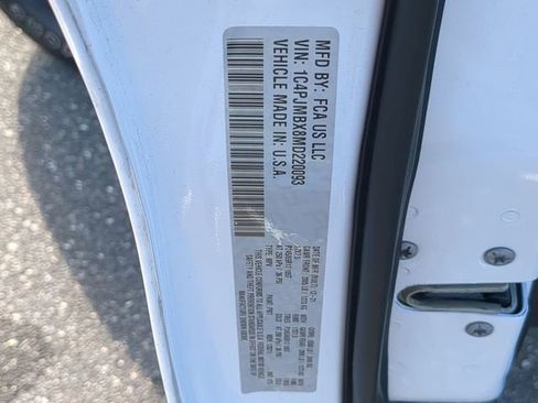 Used 2021 Jeep Cherokee Trailhawk w/ Premium Leather Package image 42