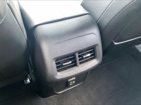 Used 2022 GMC Terrain AT4 w/ Infotainment Package II AWD/4WD image 10