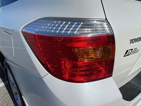 Used 2009 Toyota Highlander Limited image 11