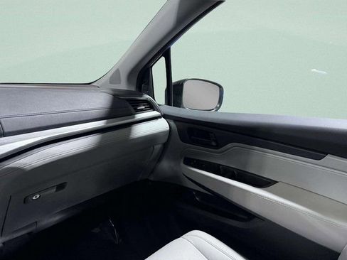 Used 2023 Honda Odyssey EX-L image 13