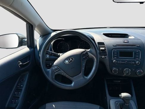 Used 2016 Kia Forte LX image 21