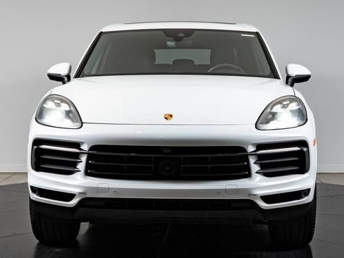 Certified 2020 Porsche Cayenne AWD/4WD image 11