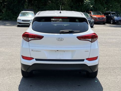 Used 2018 Hyundai Tucson SE image 4