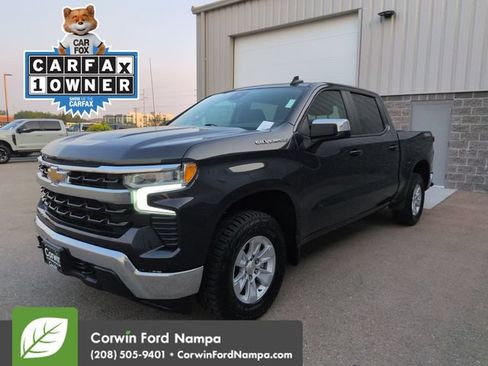 Used 2024 Chevrolet Silverado 1500 LT AWD/4WD image 7