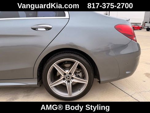 Used 2018 Mercedes-Benz C 300 4MATIC Sedan image 10