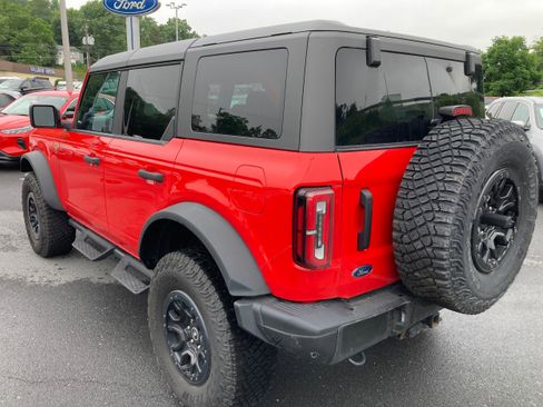 Used 2023 Ford Bronco Badlands w/ Sasquatch Package image 6