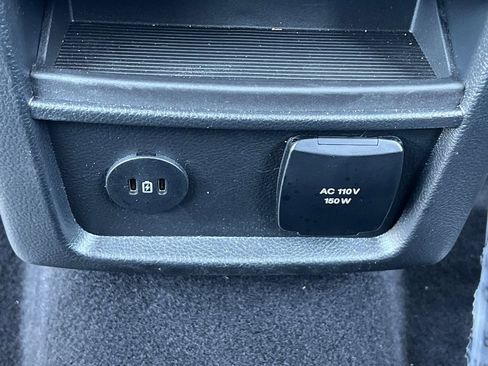 Used 2023 Ford Edge SEL w/ Convenience Package image 31