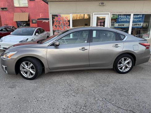 Used 2015 Nissan Altima 2.5 SL w/ Technology Package image 4
