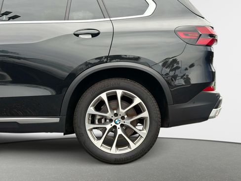 Used 2025 BMW X5 xDrive40i w/ Premium Essential Package AWD/4WD image 17