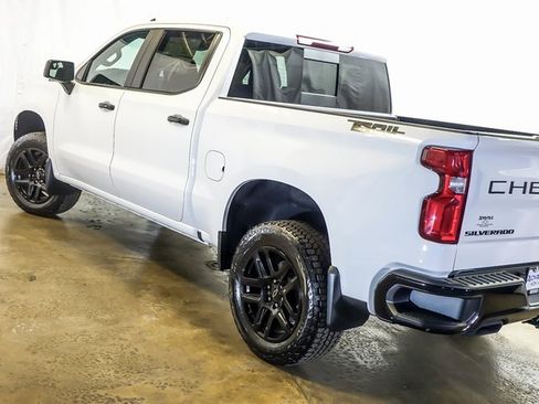 New 2026 Chevrolet Silverado 1500 LT Trail Boss w/ Convenience Package II image 11