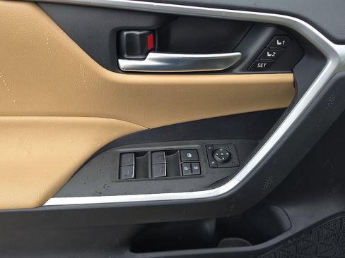 New 2025 Toyota RAV4 XLE Premium w/ Weather Package image 9