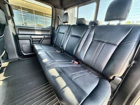 Used 2019 Ford F150 XLT w/ Equipment Group 302A Luxury AWD/4WD image 22