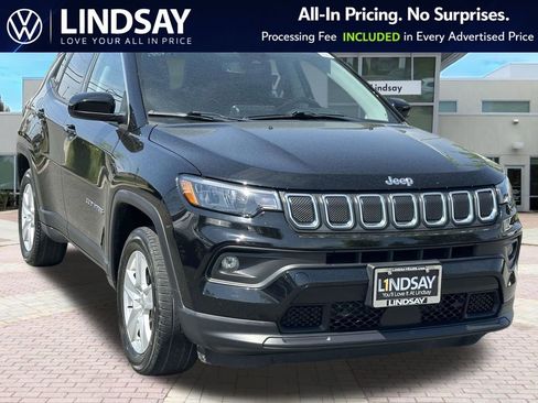 Used 2022 Jeep Compass Latitude w/ Convenience Group image 1