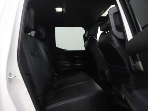 Used 2024 Toyota Tacoma TRD Off-Road w/ TRD Off Road Premium Package AWD/4WD image 12
