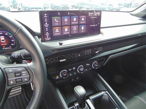 Used 2024 Honda Accord Sport image 12