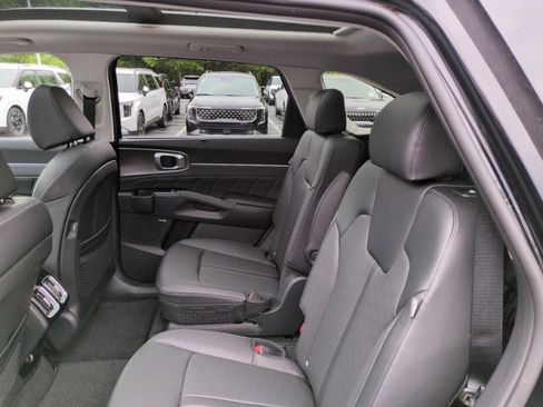 New 2026 Kia Sorento SX FWD image 34