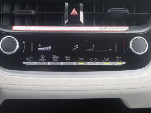 Used 2026 Toyota Corolla Cross L AWD/4WD image 13
