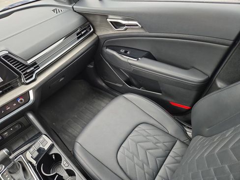 Used 2024 Kia Sportage X-Line w/ X-Line Premium Package image 16