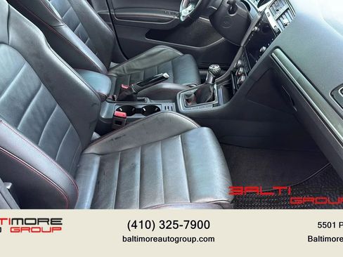 Used 2018 Volkswagen GTI SE w/ SE Leather Package FWD image 20