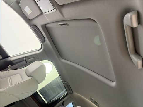 Used 2020 Honda CR-V EX-L image 18