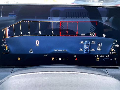 Certified 2025 Ford Mustang Coupe image 26