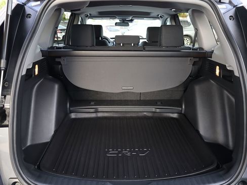 Used 2018 Honda CR-V EX image 12