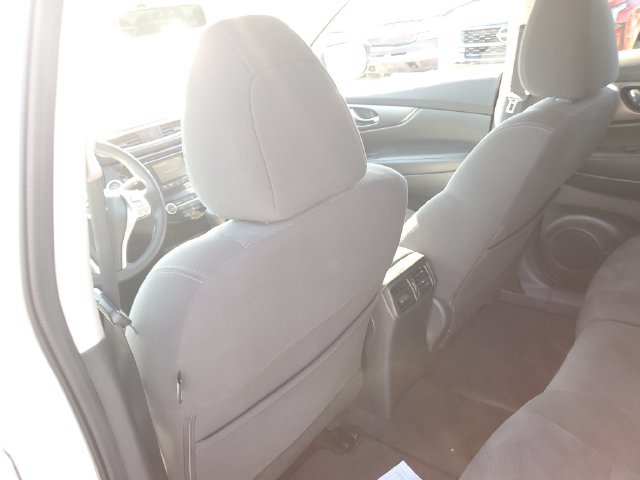 Used 2016 Nissan Rogue SV AWD/4WD image 14