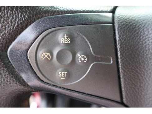 Used 2014 Chevrolet Silverado 1500 W/T RWD image 10