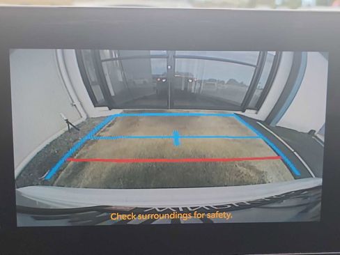 Used 2023 Toyota Corolla LE image 18