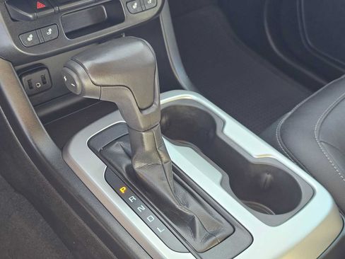Used 2019 Chevrolet Colorado LT w/ Redline Special Edition RWD image 32