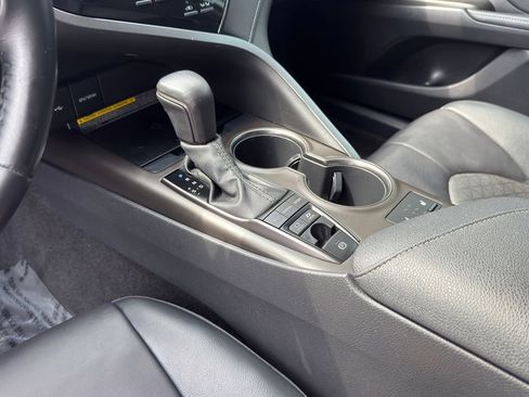 Used 2021 Toyota Camry XSE w/ Cold Weather Package FWD image 12