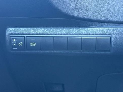 Used 2023 Toyota Corolla LE FWD image 30