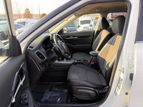 Used 2021 Kia Seltos S image 10
