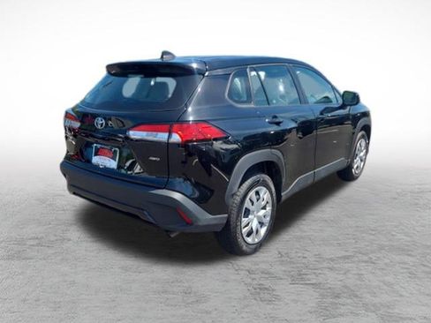 Certified 2023 Toyota Corolla Cross L AWD/4WD image 7