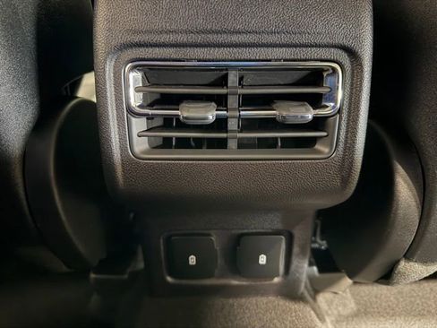 Used 2024 Lincoln Corsair AWD w/ Equipment Group 101A image 37