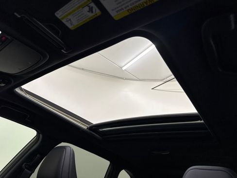 Used 2025 Subaru Forester Limited image 23